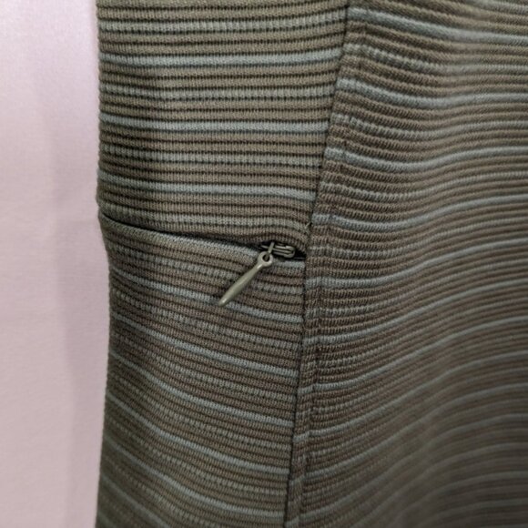 NWT Hi-TEC Two-tone sleeveless ottoman dress, Green , size L - Picture 6 of 7